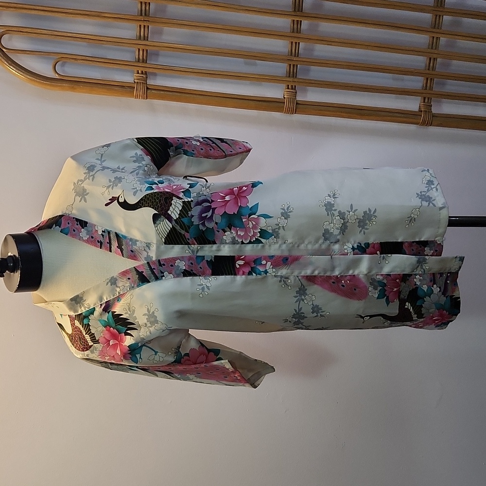 Tian Bao Gong satin floral peacock printed robe no tie included
